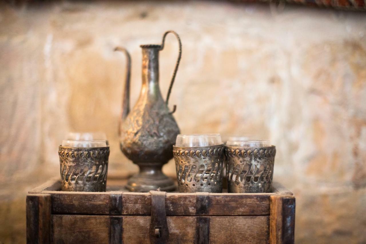 Mikes Khan Abu Ghaush Εξωτερικό φωτογραφία
